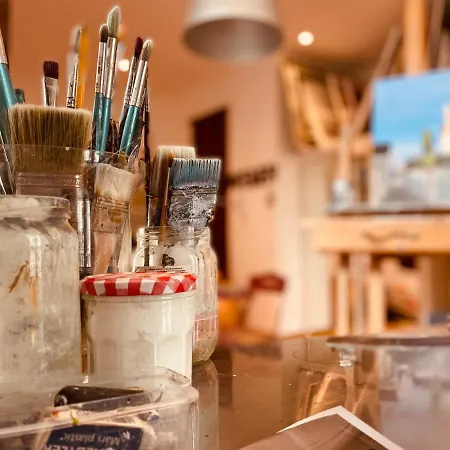 L'atelier D'artiste - Studio Atypique Sur *